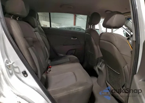 2016 Kia Sportage Lx from USA, damaged, VIN KNDPBCAC0G7802164